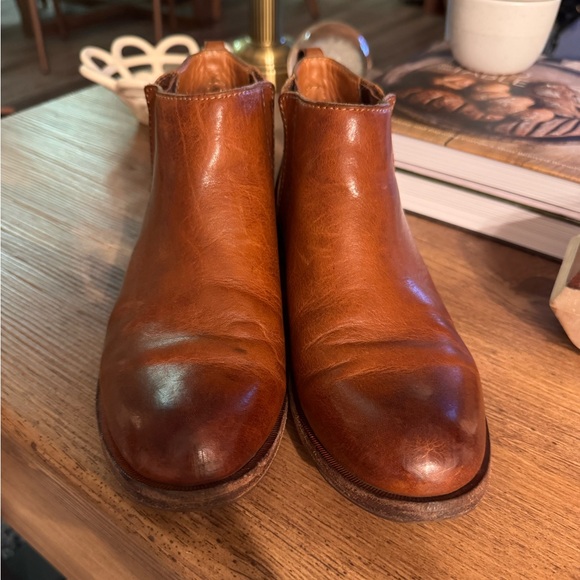 Kork-Ease Velma Chelsea Ankle Boots - Picture 3 of 6